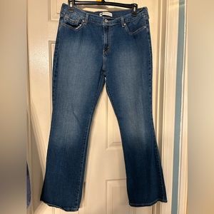 Levis 515 Boot Cut Mid-Wash Denim Cotton women Jeans Sz 16M